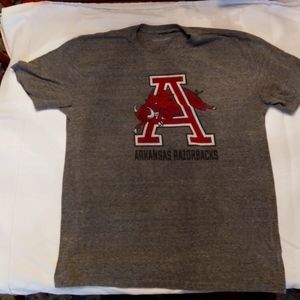 Arkansas razorbacks t-shirt XL